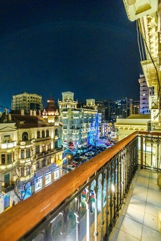 Сдаётся 3-комн. вторичка 110 м², м. Сахил, photo 5 from 32