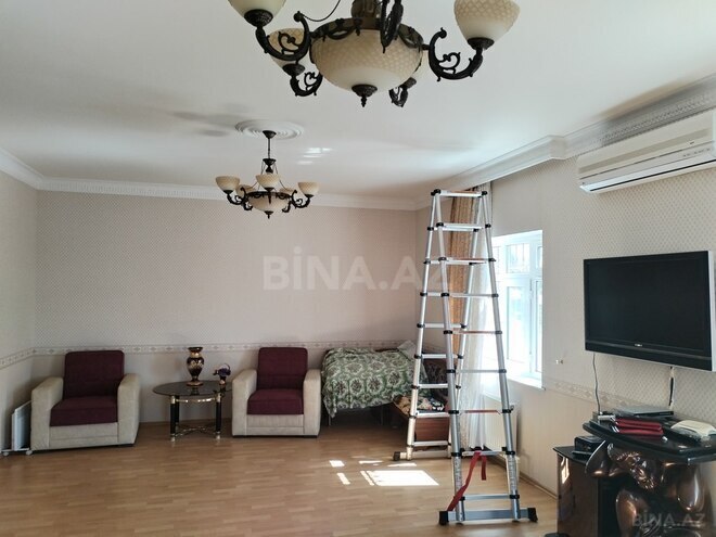 9 otaqlı həyət evi/bağ evi - Şüvəlan q. - 400 m² (23)