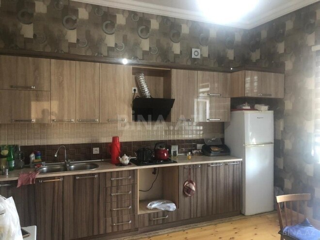 6 otaqlı həyət evi/bağ evi - Savalan q. - 250 m² (6)