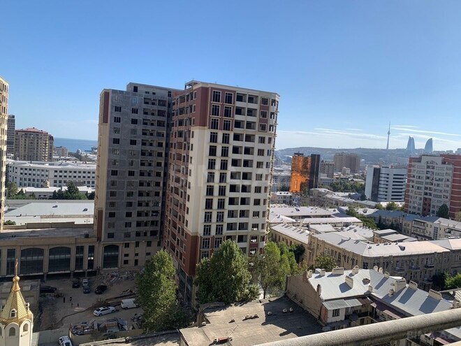 3 otaqlı yeni tikili - 28 May m. - 132.2 m² (3)