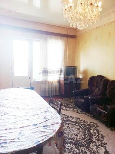 Satılır 4 otaqlı köhnə tikili 105 m², Azadlıq Prospekti m., photo 12 from 17