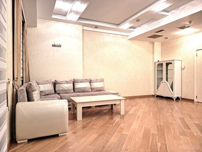 İcarəyə verilir 3 otaqlı yeni tikili 158 m², Elmlər Akademiyası m., photo 6 from 29