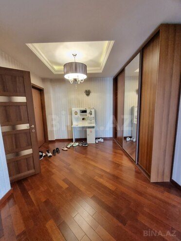 Продаётся 3-комн. новостройка 157 м², Хатаинский р., photo 9 from 12