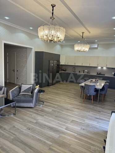 5 otaqlı həyət evi/bağ evi - Şüvəlan q. - 210 m² (26)