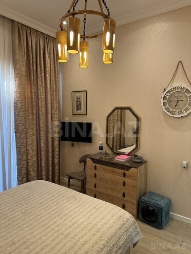 5 otaqlı həyət evi/bağ evi - Şüvəlan q. - 210 m² (23)
