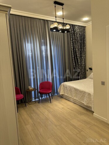 5 otaqlı həyət evi/bağ evi - Şüvəlan q. - 210 m² (19)