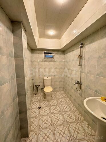 5 otaqlı həyət evi/bağ evi - 7-ci mikrorayon q. - 350 m² (18)