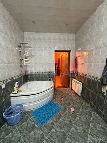 5 otaqlı həyət evi/bağ evi - 7-ci mikrorayon q. - 350 m² (25)