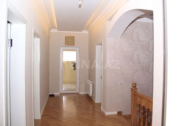 6 otaqlı həyət evi/bağ evi - Qaraçuxur q. - 200 m² (6)