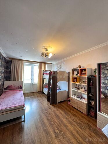 Продаётся 3-комн. вторичка 70 м², м. Элмляр Академиясы, photo 4 from 11