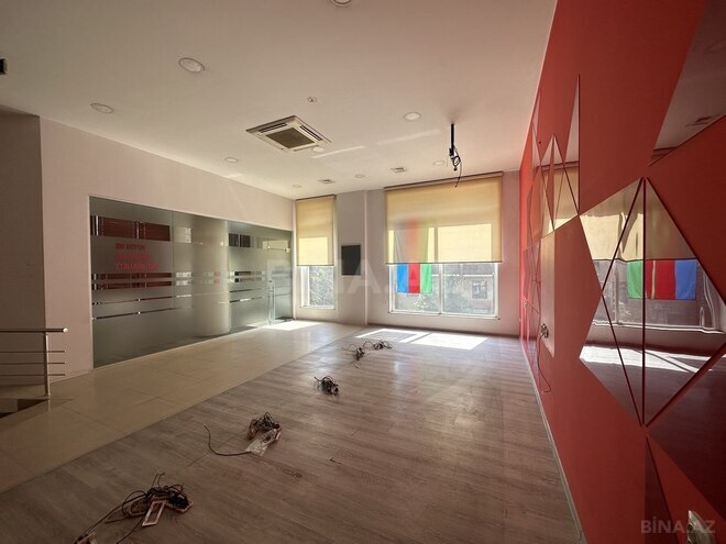 Объект - м. Ичеришехер - 380 м² (15)