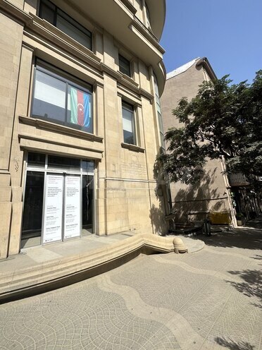 Объект - м. Ичеришехер - 380 м² (2)