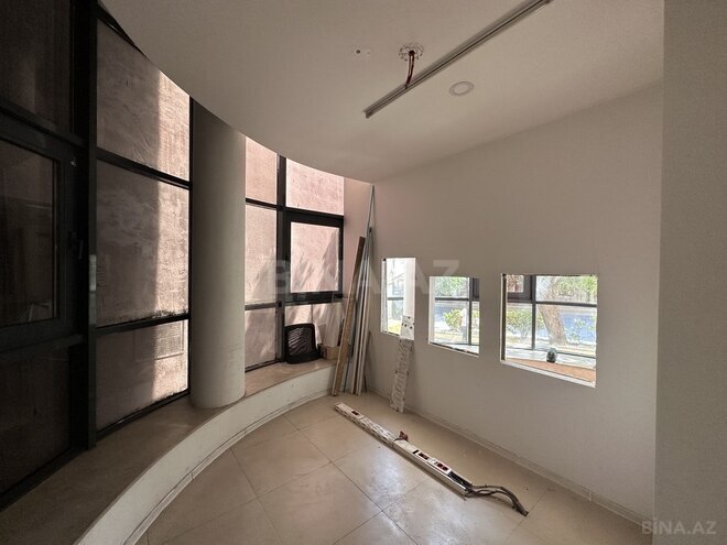 Объект - м. Ичеришехер - 380 м² (8)