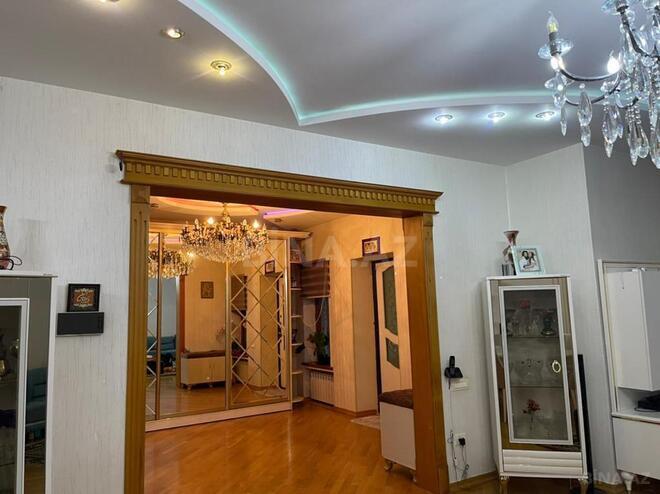5 otaqlı həyət evi/bağ evi - Hövsan q. - 365 m² (20)