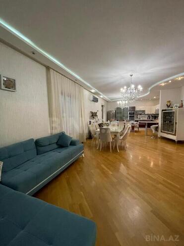 5 otaqlı həyət evi/bağ evi - Hövsan q. - 365 m² (23)