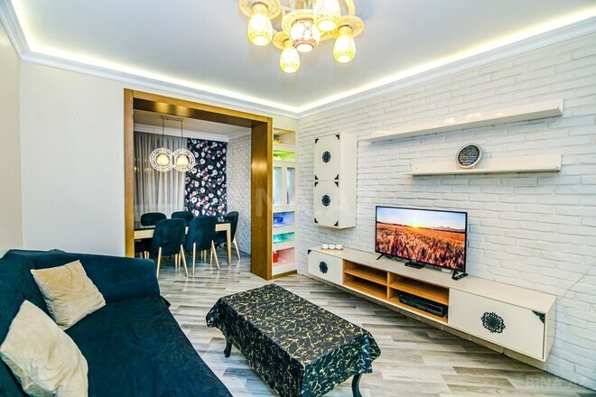 2-комн. вторичка - м. Ичеришехер - 60 м² (1)