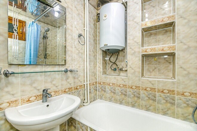 Сдаётся 4-комн. вторичка 110 м², м. Сахил, photo 24 from 32