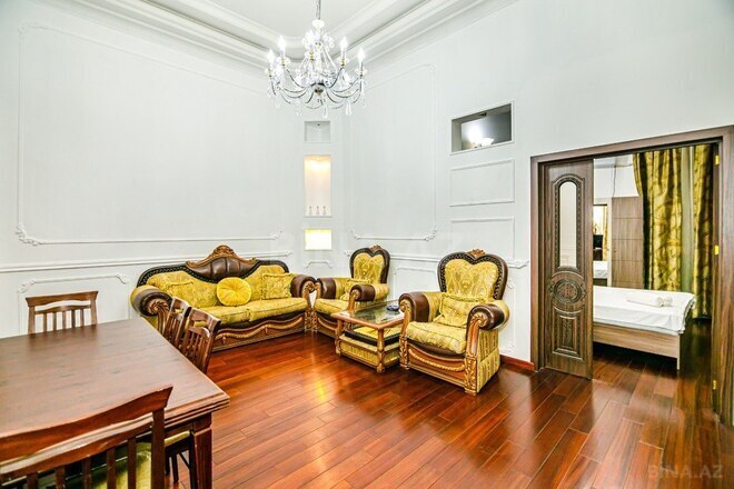 Сдаётся 4-комн. вторичка 110 м², м. Сахил, photo 18 from 32