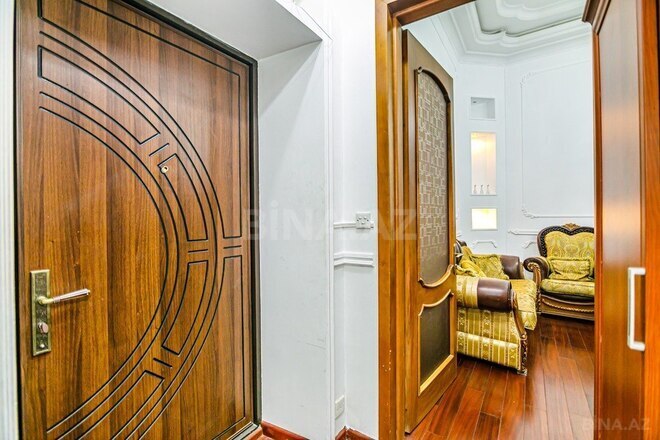 Сдаётся 4-комн. вторичка 110 м², м. Сахил, photo 31 from 32