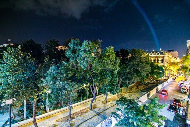 Сдаётся 4-комн. вторичка 110 м², м. Сахил, photo 15 from 32