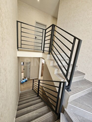 8 otaqlı həyət evi/bağ evi - Səbail r. - 371 m² (4)