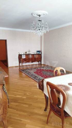 4 otaqlı yeni tikili - 8 Noyabr m. - 165 m² (3)