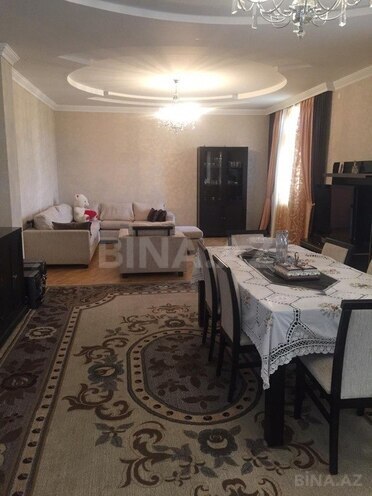 8-комн. дом/дача - пос. Бадамдар - 500 м² (3)