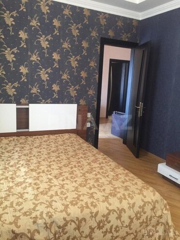 8-комн. дом/дача - пос. Бадамдар - 500 м² (13)
