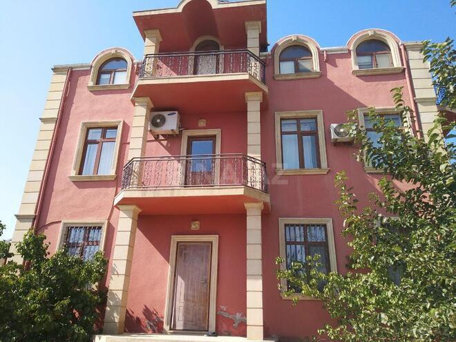8-комн. дом/дача - пос. Бадамдар - 500 м² (1)