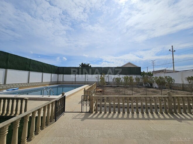 6 otaqlı həyət evi/bağ evi - Şüvəlan q. - 200 m² (4)