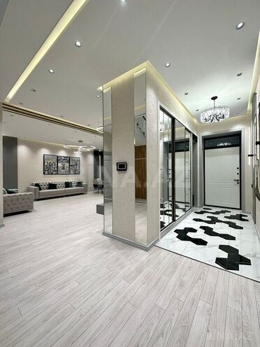 5 otaqlı həyət evi/bağ evi - Mərdəkan q. - 350 m² (5)