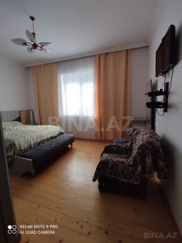 3 otaqlı həyət evi/bağ evi - Novxanı q. - 110 m² (21)