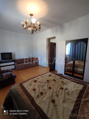 3 otaqlı həyət evi/bağ evi - Novxanı q. - 110 m² (18)