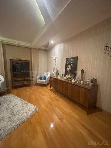 3 otaqlı yeni tikili - 8 Noyabr m. - 160 m² (3)
