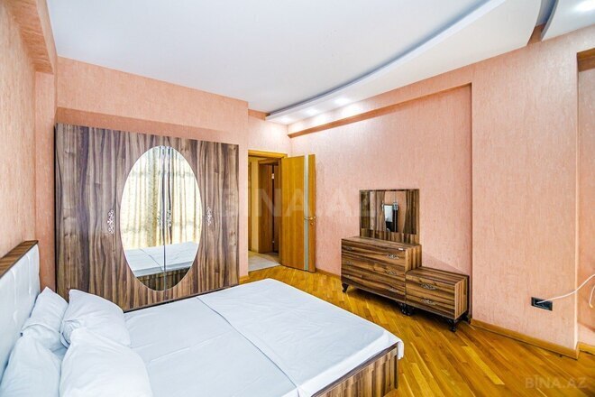 4-комн. новостройка - м. 28 мая - 200 м² (16)