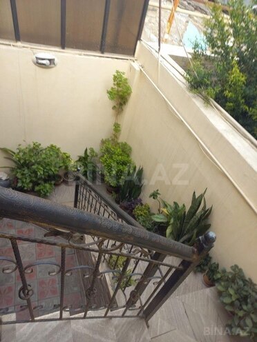 6 otaqlı həyət evi/bağ evi - Biləcəri q. - 170 m² (25)