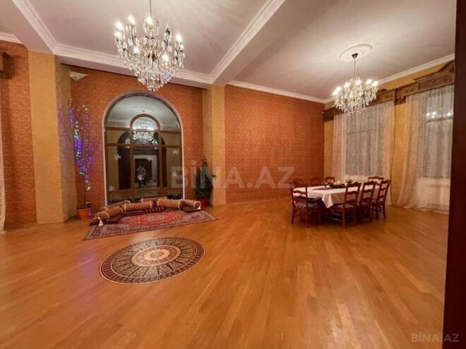 12 otaqlı həyət evi/bağ evi - Şüvəlan q. - 800 m² (16)