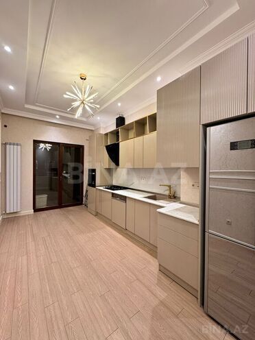 Продаётся 2-комн. новостройка 125 м², м. Элмляр Академиясы, photo 10 from 14