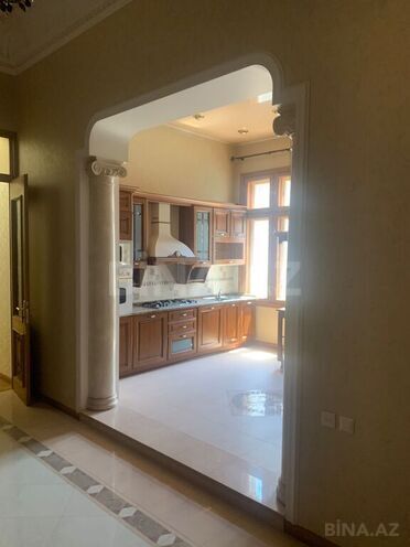 İcarəyə verilir 7 otaqlı köhnə tikili 350 m², Sahil m., photo 19 from 32