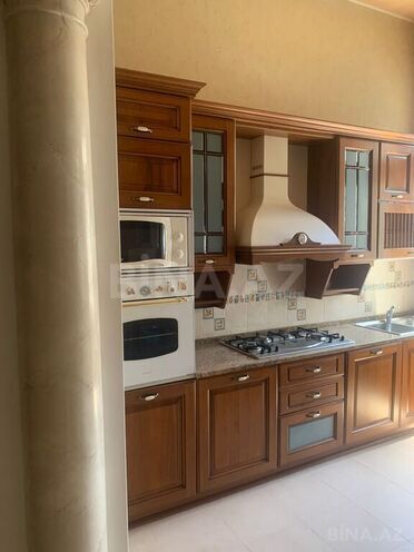 İcarəyə verilir 7 otaqlı köhnə tikili 350 m², Sahil m., photo 21 from 32