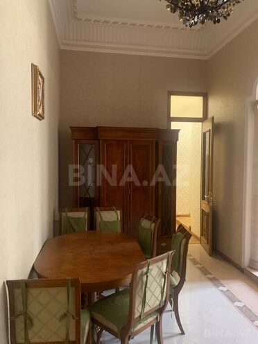 İcarəyə verilir 7 otaqlı köhnə tikili 350 m², Sahil m., photo 22 from 32