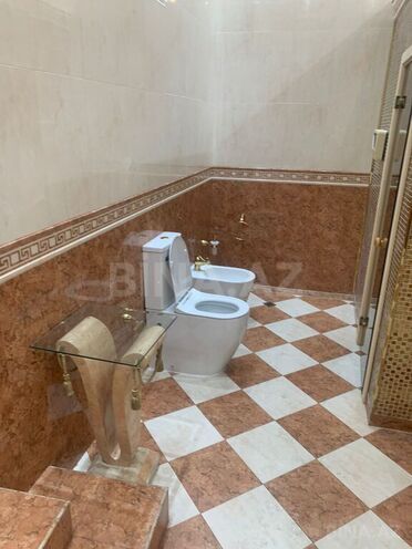 İcarəyə verilir 7 otaqlı köhnə tikili 350 m², Sahil m., photo 25 from 32