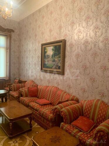 İcarəyə verilir 7 otaqlı köhnə tikili 350 m², Sahil m., photo 13 from 32