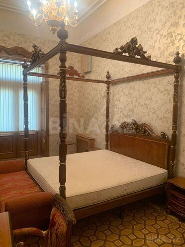İcarəyə verilir 7 otaqlı köhnə tikili 350 m², Sahil m., photo 17 from 32