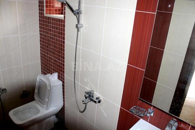 5 otaqlı həyət evi/bağ evi - Şüvəlan q. - 200 m² (4)