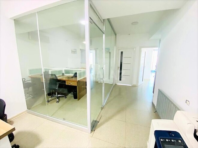 4-комн. офис - м. Шах Исмаил Хатаи - 188.3 м² (13)