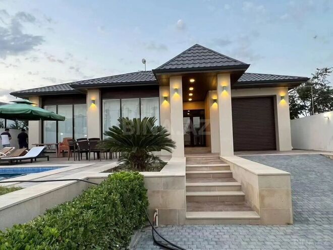 4 otaqlı həyət evi/bağ evi - Mərdəkan q. - 250 m² (1)