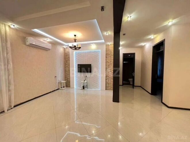 4 otaqlı həyət evi/bağ evi - Mərdəkan q. - 250 m² (3)