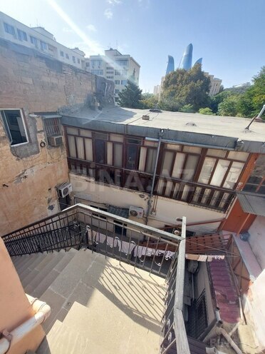 Продаётся 8-комн. офис 403 м², м. Ичеришехер, photo 16 from 18