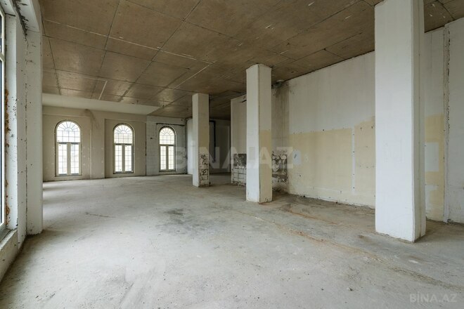Obyekt - Ağ şəhər q. - 255 m² (6)